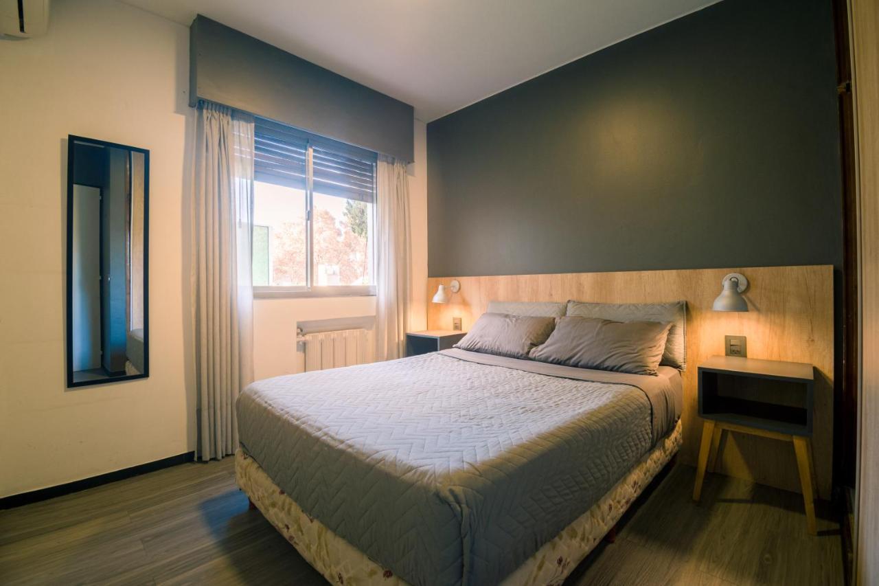 Chill Inn Hostel Мендоса Екстериор снимка