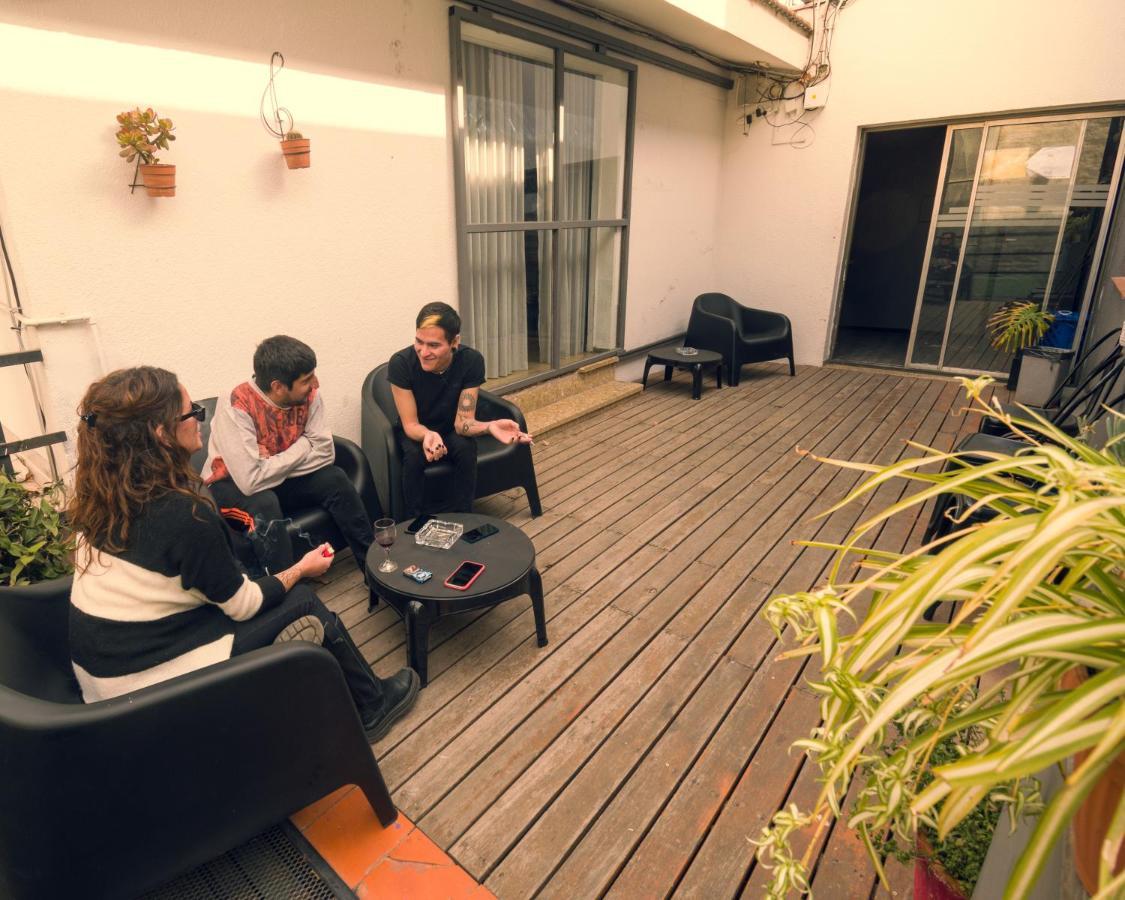 Chill Inn Hostel Мендоса Екстериор снимка