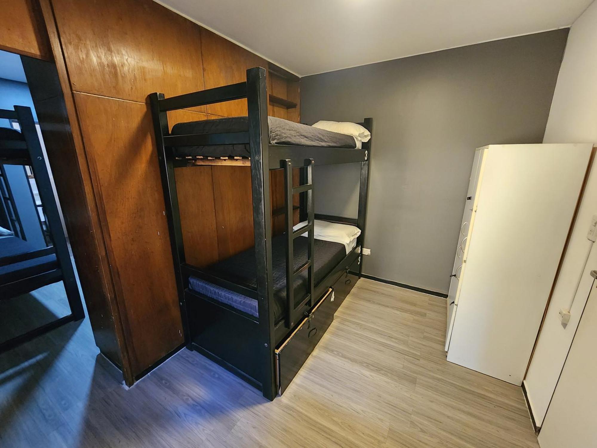 Chill Inn Hostel Мендоса Екстериор снимка